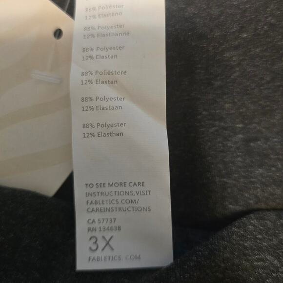 Fabletics Mid Rise Power Hold Black Camoflauge Athletic Hiking Leggings 3x NWT - Picture 6 of 6